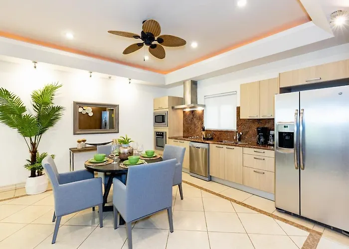 Luxury 2br 2min Walk To Playa *